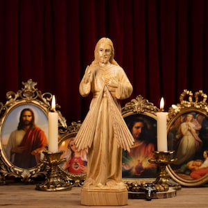 Göttliche Barmherzigkeit Statue Sacred Heart of Jesus Christ Katholische Geschenke für Frauen & Männer Jesus Figuren Religiöses Christliches Wohnkultur