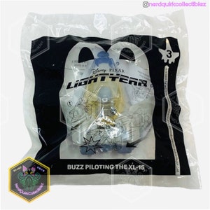 Buzz Piloting The XL-15 #3 Lightyear Disney Pixar McDonalds 2022 Happy Meal Toy x1 *NEW SEALED*