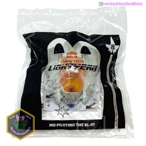 Mo Piloting The XL-07 #8 Lightyear Disney Pixar McDonalds 2022 Happy Meal Toy x1 *NEW SEALED*