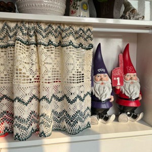 Handmade Crochet Lace Cafe Curtain: Rustic Kitchen Valance