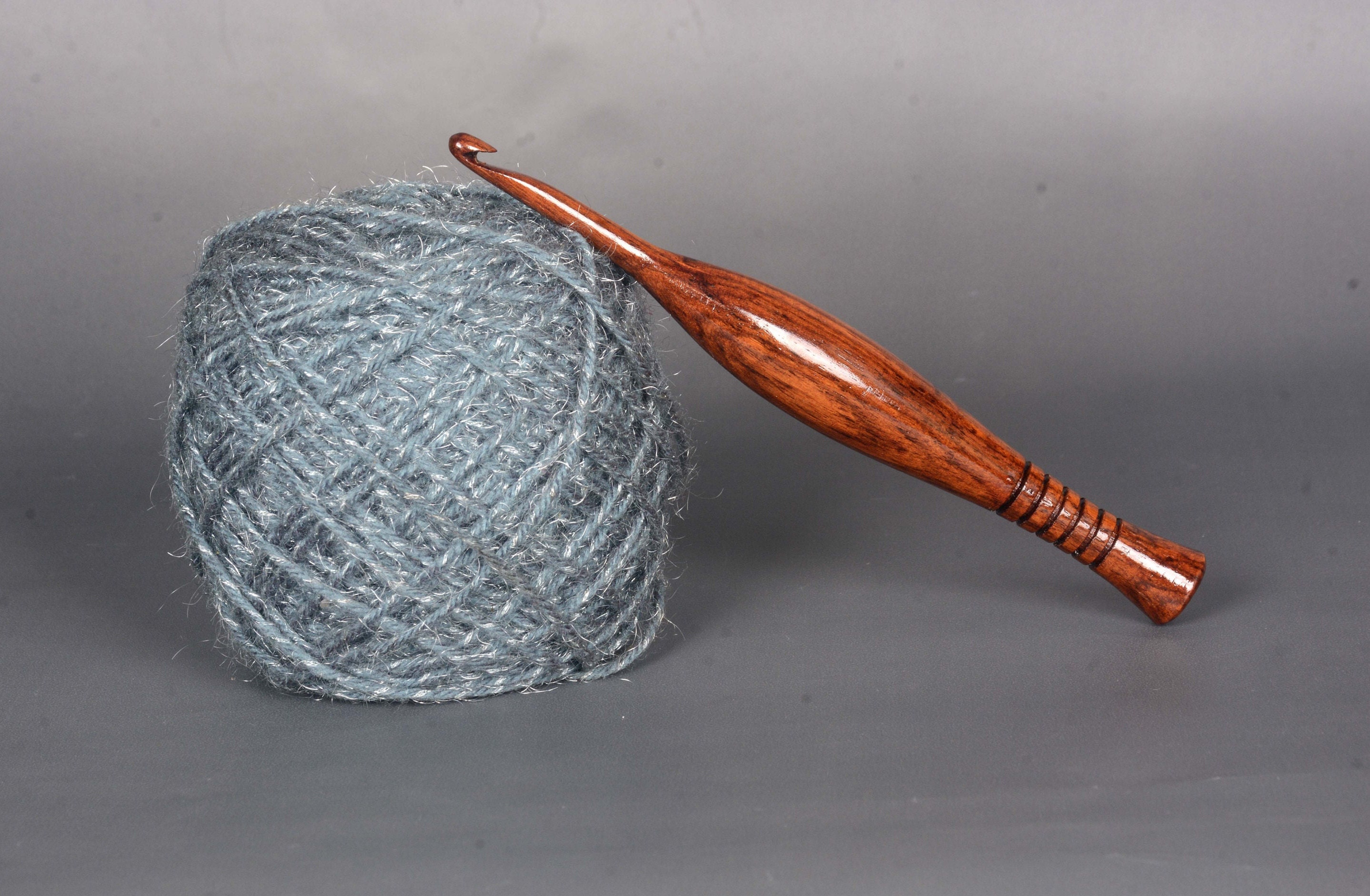 Softgrip Crochet Hook 3mm, 3.5mm, 4mm or 8mm 