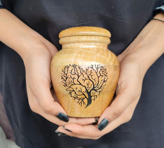 木製人間骨壷 火葬骨壺 人間の遺灰 遺灰 遺灰 思い出の記念品 熟練した
