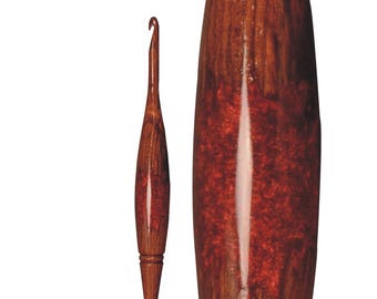 Handmade Rosewood Crochet Hook: Ergonomic Resin Handle, 7 Inch
