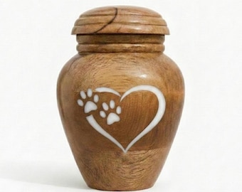 Urna de madera hecha a mano para mascotas con diseño de huella – Recuerdo personalizado
