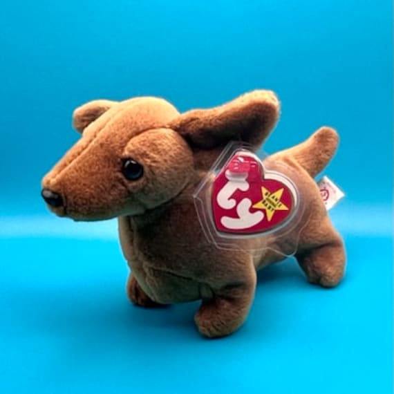 TY Beanie Baby WEENIE the Dachshund Dog inch)