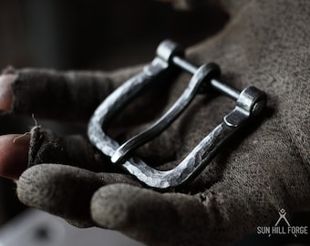 Hand Forged Steel Belt Buckle, 40mm Metal Belt Buckle, Hand Hammered Textured Iron Belt Buckle 4cm, Blacksmith Traditional Craft