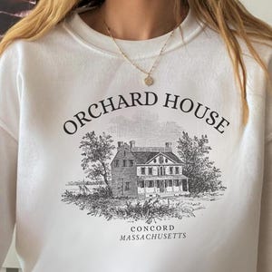 Little Women Vintage Bookish Sweatshirt, Louisa May Alcott Literary Apparel, Unisex Crewneck Jumper, Cozy Literature Gift, Orchard House Top