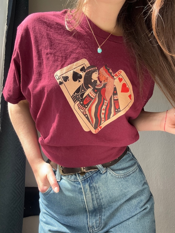 Sapphic Lesbian Shirt, Pride Month LGBT Womens Outfit, Lesbian Love Sapphic Art, Coming Out Gift, WLW Tee, Kissing Cards, Fruity T-Shirt