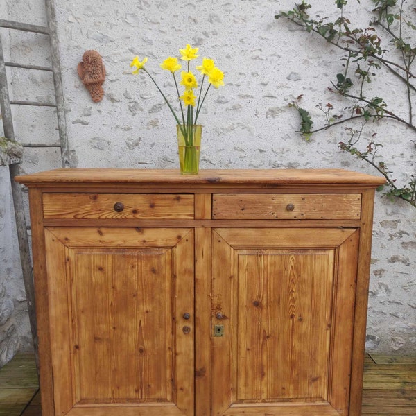 Buffet haut ancien