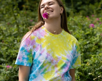 Handmade Tie-Dye Organic Cotton T-Shirt: Pastel Colors, Vegan Dyes