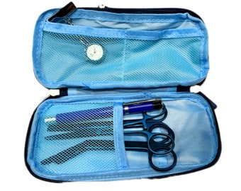 Set de enfermería completo - Edición Azul - con reloj de enfermera, tijeras, Kocher y linterna en estuche