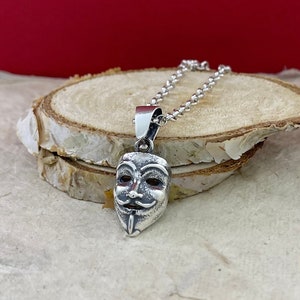 Anonymous Pendant Vendetta, Anonymous Mask Silver Pendant, Venetian Mask Necklace, Anonymous Mask Necklace, 925 Sterling Silver Mask Pendant