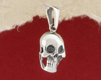 Ciondolo Skull Silver, Collana Skull, Skull Charm Sterling Argento 925, Collana Memento Mori, Gioielli Gotici, Gioielli Punk