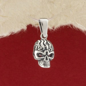Skull Silver Pendant, Skull Necklace, Sterling 925 Silver Memento Mori Necklace, Patterned Skull Pendant, Goth Punk Style Jewelry