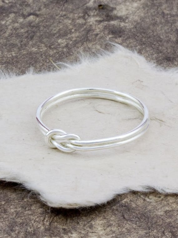 Кnot Silver Ring, Tiny Stackable Ring, Small Sterling Silver Ring, Twisted Ring, Minimalist Ring, Infiniti Knot Ring, Love Knot Ring Band