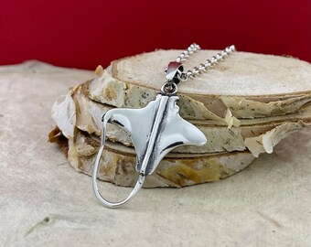 Stingray Silver Pendant, Stingray Necklace, 925 Sterling Silver Manta Ray Necklace, Manta Ray Pendant, Fish Jewelry, Ocean Marine Jewelry