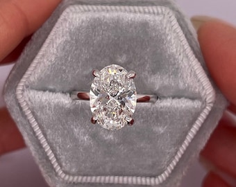 Oval Cut 5 carat E Color VVS2 Clarity IGI Certified Oval Excellent Cut Lab Grown Diamond Solitaire Engagement Ring 14k Gold