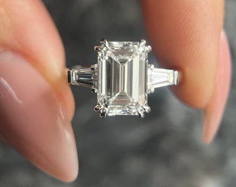 Emerald Cut 3.5 carat D Color VVS2 Clarity IGI Certified Lab Grown Diamond Three Stone Engagement Ring, Side Baguettes 18k Gold