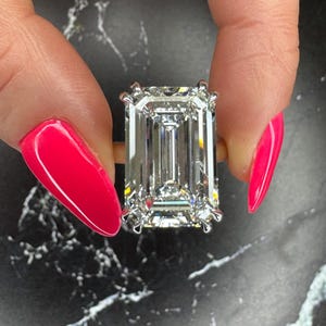 HUGE Emerald Cut 10 carat E Color VVS2 Clarity IGI Certified Lab Grown Diamond CVD Solitaire Engagement Ring 18k Gold Double Prong Cathedral