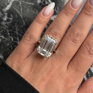 15 Carat Emerald Cut Lab Grown Diamond Solitaire Engagement Ring / IGI Certified F-VVS2 / 18k White Gold