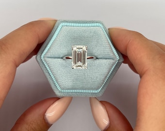 Emerald Cut 4 carat D Color VVS2 Clarity IGI Certified Lab Grown Diamond CVD Solitaire Engagement Ring, Handmade of Solid 14k or 18k Gold