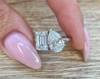 Unique 4 carat Pear + Emerald Cut IGI Certified F/VS1 Two Stone Lab Grown Diamond Solitaire Toi et Moi Ring You & Me Ring Engagement Ring