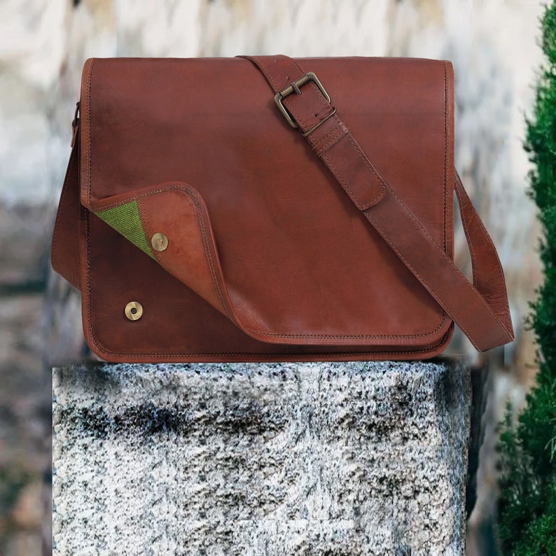 Leder Messenger Tasche, Handgemachte Leder Umhängetasche, Leder Umhängetasche Männer Frauen, Weihnachtsgeschenk Bild 2