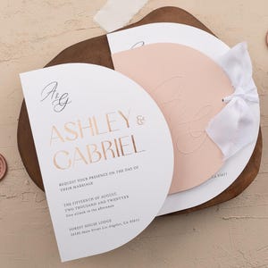 Faire-part de mariage rose poudré | Code QR Design moderne
