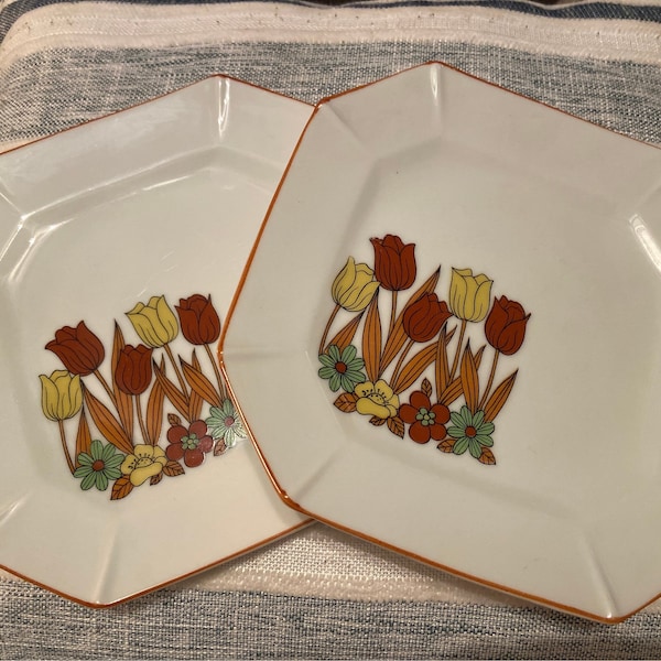 Vintage Square Tulip Lunch Plates / Mid Century Brown Yellow Tulip Salad Dessert Plates