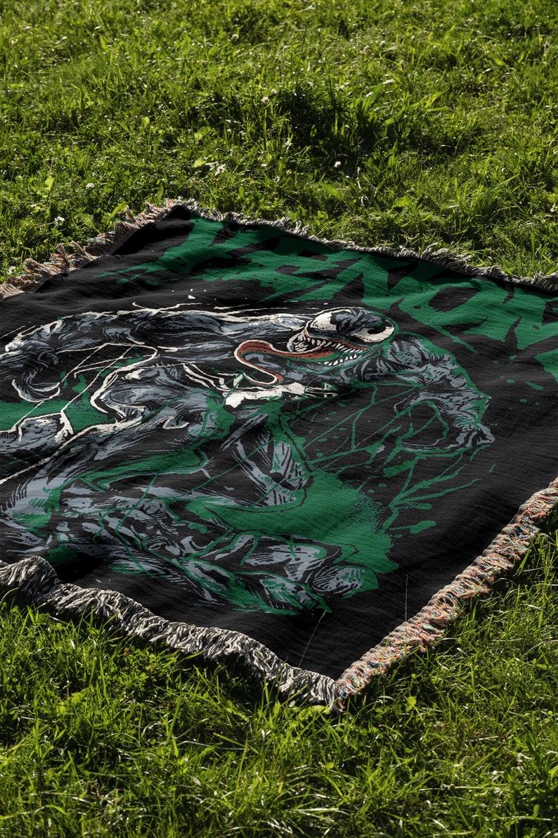 Venom Hand Woven Cozy Blanket | Spiderman Marvel Tapestry Throw | Snuggle Blanket & Woven Wall Hanging image 4