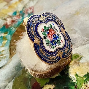 Guilloche shop enamel jewelry