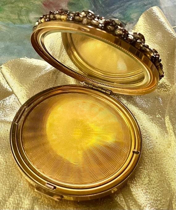 Brilliant Amber Crystal Encrusted Powder Compact … - image 3