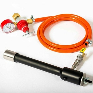 Smith Little Torch With 5 Tips and Oxygen & Fuel Regulators