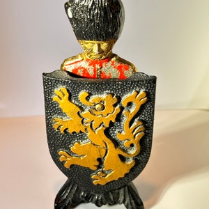 Beefeater bottle Opener rare find