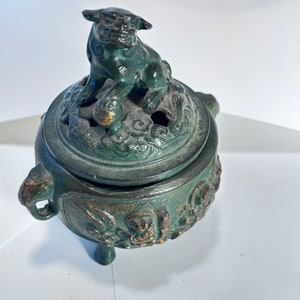 Oriental Cast Foo Dog Inscents Burner