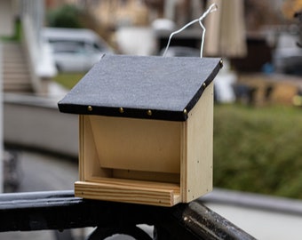 Vogel Futterspender handgefertigt