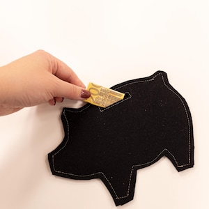 Cerdito de fieltro cosido a mano: perfecto como idea de regalo