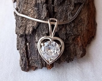 Heart shape diamond necklace, Cubic Zirconia Heart pendant, 925 Silver Snake Chain, Dainty charm pendant, Wedding Gift, Anniversary Gift