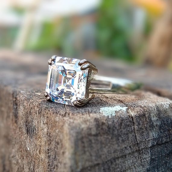 15CT Asscher Cubic Zirconia Engagement Ring. 801R9007