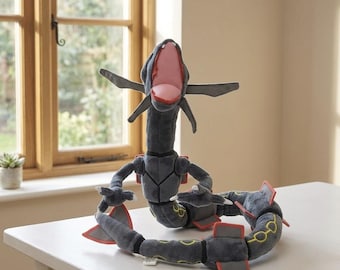 Glänsande Rayquaza plyschleksak | 76 cm svart drake gosedjur | Anime samlargåva