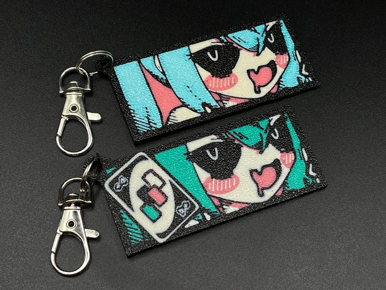 top: metallic light blue, no card
bottom: Miku Blue, card version