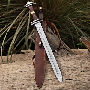 Damascus Steel handmade Short sword for Pirate, Viking sword for training Medieval cosplay viking sword Gift for her  sword for wedding Gift