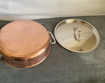 Vintage Unmarked Professional Quality Saute/ Braising Pan..