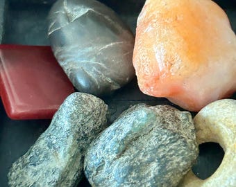 Natural Elements Stone Set – 6 Boxed Healing Crystals & Minerals for Energy, Growth.