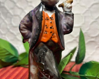 Mid Century 1940s  Japanese porcelain “Hobo With a Cigar”