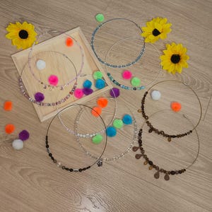 customizable, colorful choker necklace