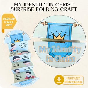 Puede incluir: Una manualidad plegable con el texto "MY IDENTITY IN CHRIST SURPRISE FOLDING CRAFT". La manualidad tiene forma circular con una pancarta azul y una corona dorada. La manualidad tiene las palabras "I am God's child", "I am chosen and special", "I am forgiven", "I am a new creation" y "I am strong".
