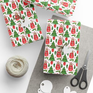 Cute Bear in Santa Hat Festive Wrapping Paper Roll, Christmas Gift Wrap, Holiday Packaging, Seasonal Decor, Unique Wrapping Ideas