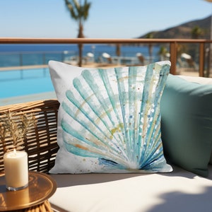 Elegant Seashell Design Outdoor Pillow Cover, Watercolor Seashell Print Cushion Case, Waterproof Vivid Color Cushion, Coastal Living Decor