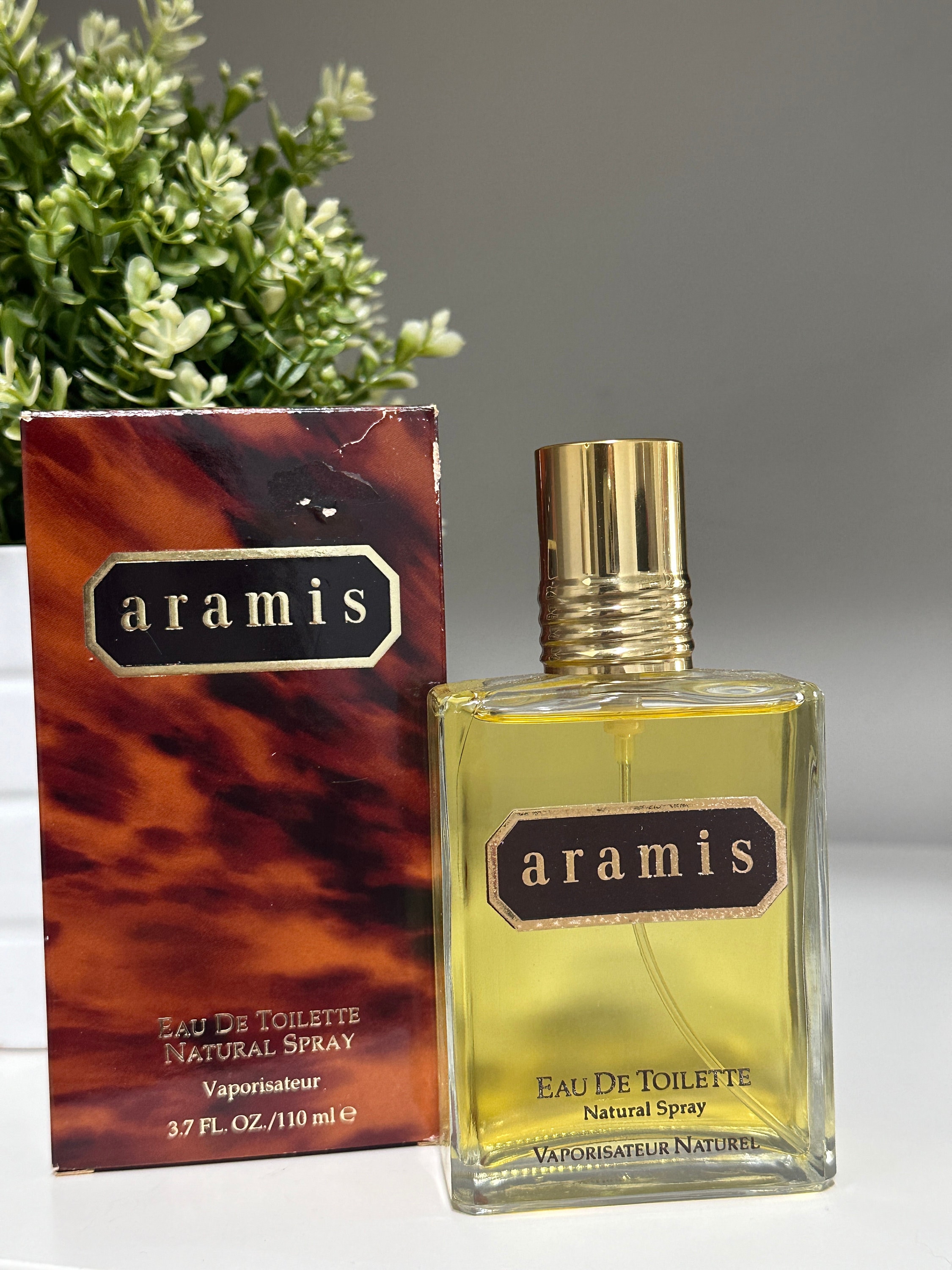 Eau De Toilette Aramis Spray Naturel - 60 Ml - Neuf Sous Emballage - Fragrance Classique Pour Homme